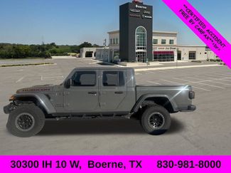 Used 2021 Jeep Gladiator Rubicon AWD/4WD video 1