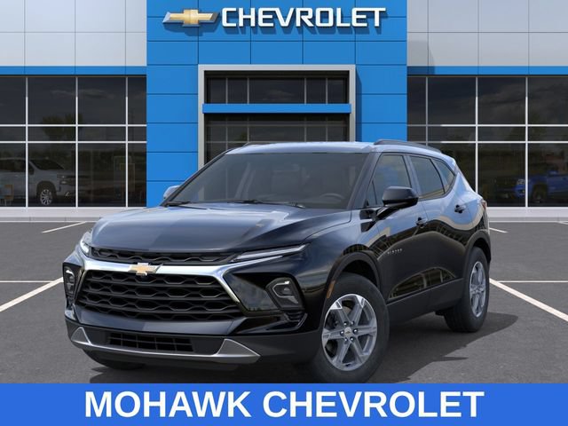 New 2026 Chevrolet Blazer LT w/ Convenience Package AWD/4WD image 6