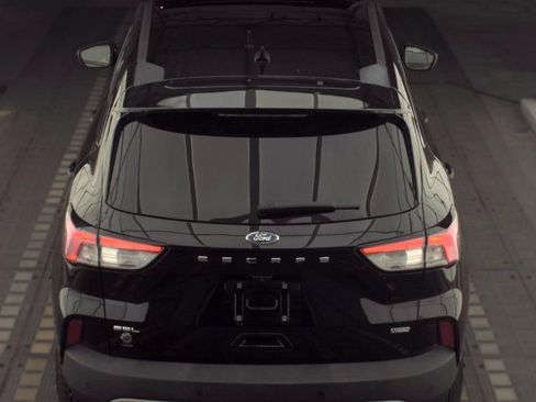 Used 2022 Ford Escape SEL FWD image 5