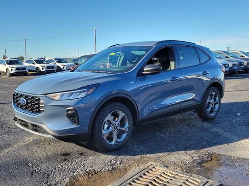 New 2026 Ford Escape ST-Line w/ Cold Weather Package image 8