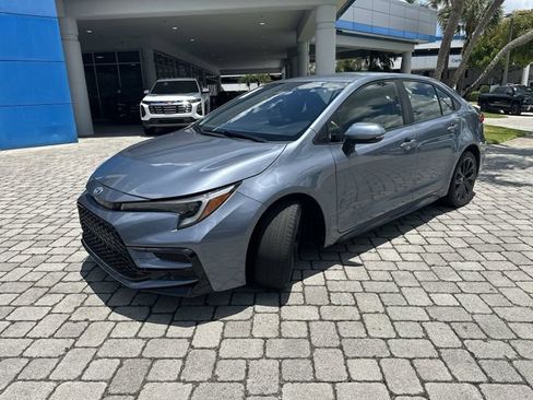 Used 2023 Toyota Corolla SE FWD image 30