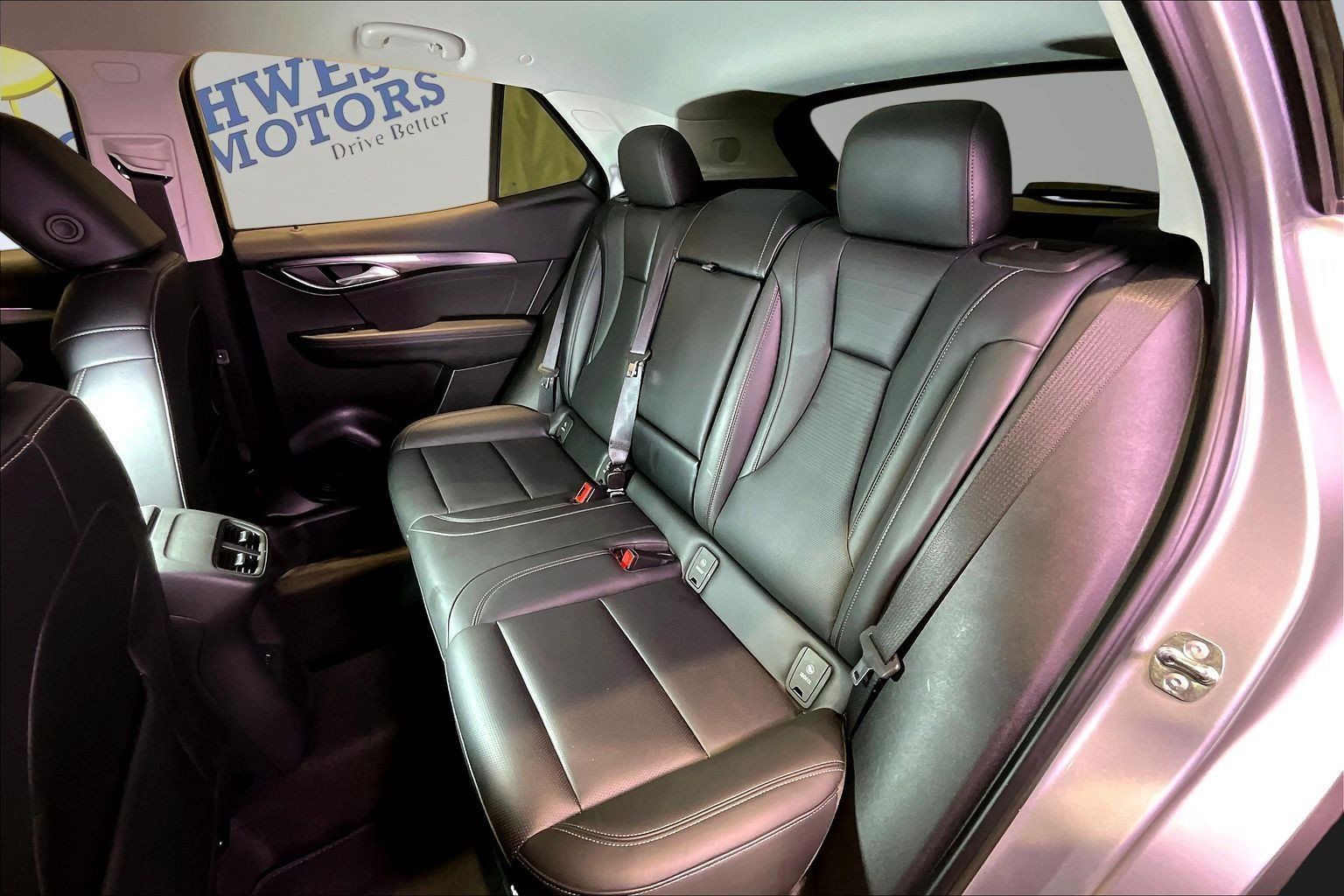 Used 2025 Buick Envision Preferred AWD/4WD image 22