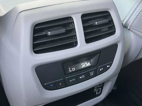 Used 2022 Honda Pilot Special Edition image 25