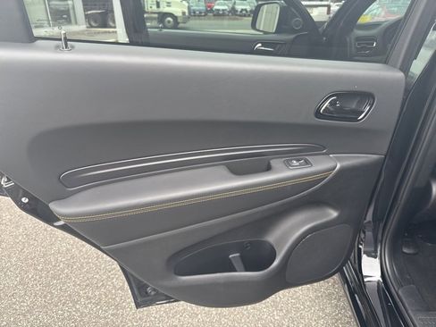 Used 2023 Dodge Durango R/T image 23