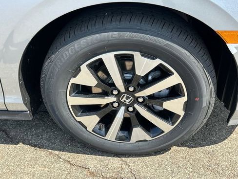 New 2026 Honda Odyssey EX-L image 7