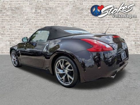 Used 2014 Nissan 370Z Touring w/ Sport Package RWD image 6