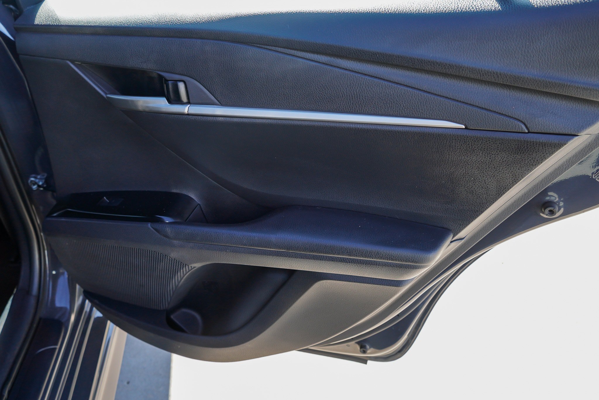 Certified 2025 Toyota Camry SE AWD/4WD image 28