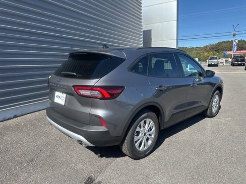 New 2026 Ford Escape Active image 3
