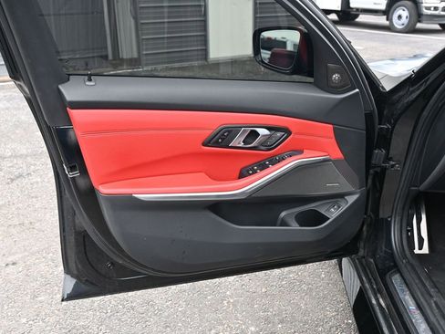 Used 2024 BMW M3 Competition w/ Executive Package image 19