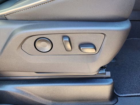 New 2026 GMC Yukon Elevation w/ Elevation Premium Package image 44