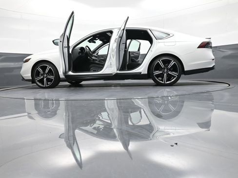 Certified 2023 Honda Accord Sport image 48