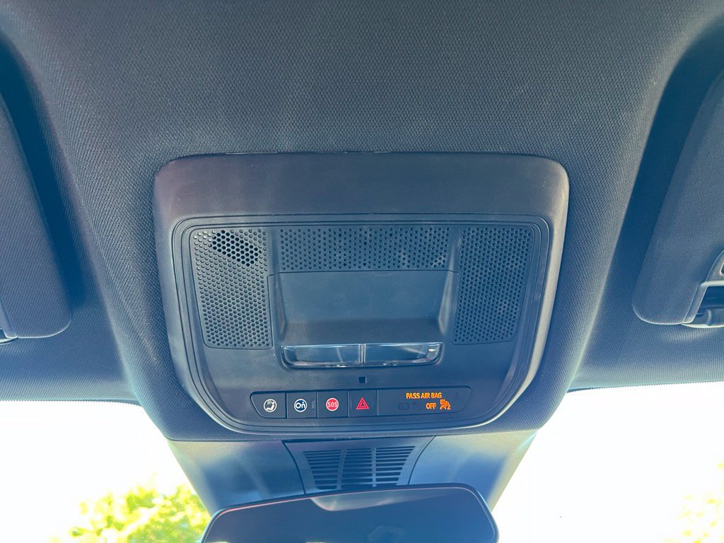 Used 2024 Chevrolet Blazer EV LT AWD/4WD image 43