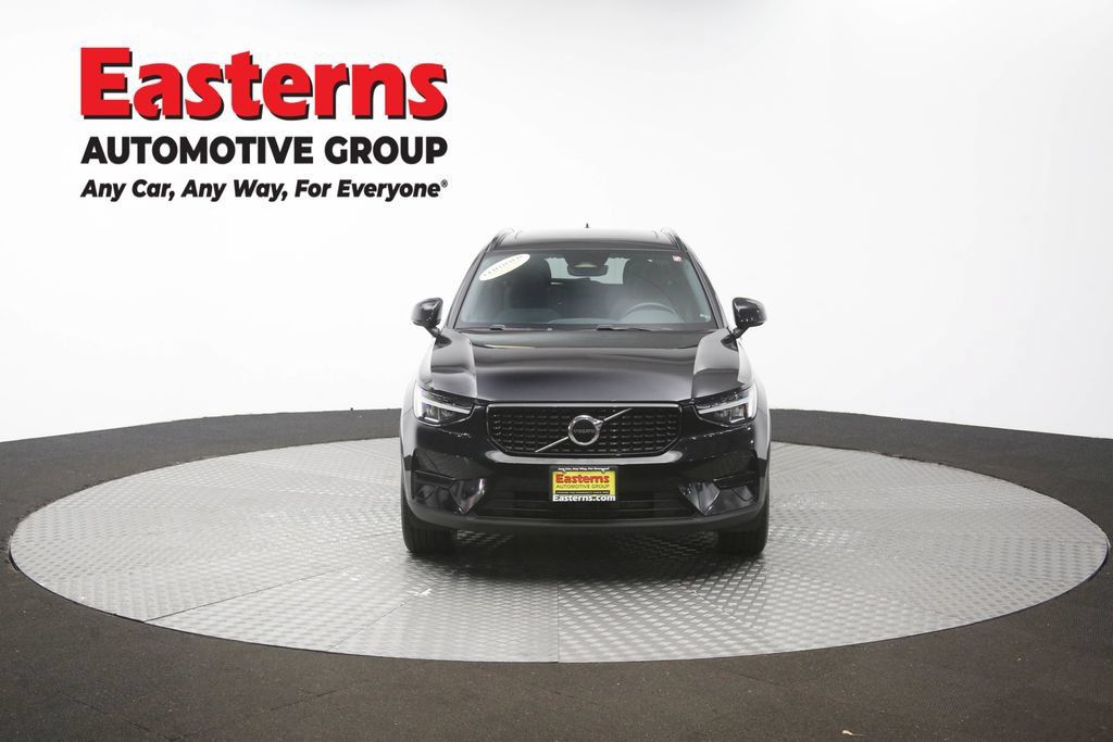 Used 2024 Volvo XC40 B5 Core AWD/4WD image 55