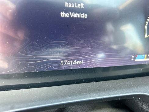 Used 2023 Jeep Grand Cherokee Altitude AWD/4WD image 17