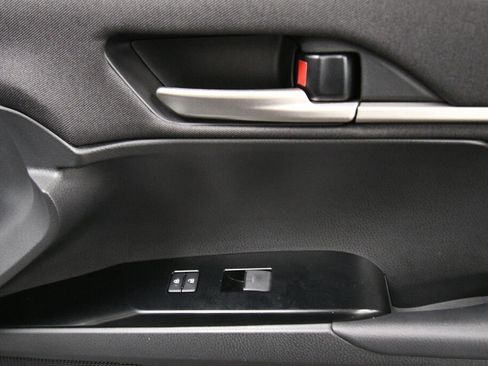 Certified 2025 Toyota Camry LE image 23