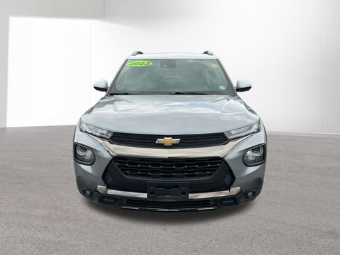 Used 2023 Chevrolet TrailBlazer ACTIV w/ Sun and Liftgate Package AWD/4WD image 8