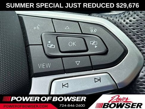 Used 2023 Volkswagen Atlas Cross Sport SEL R-Line AWD/4WD image 20