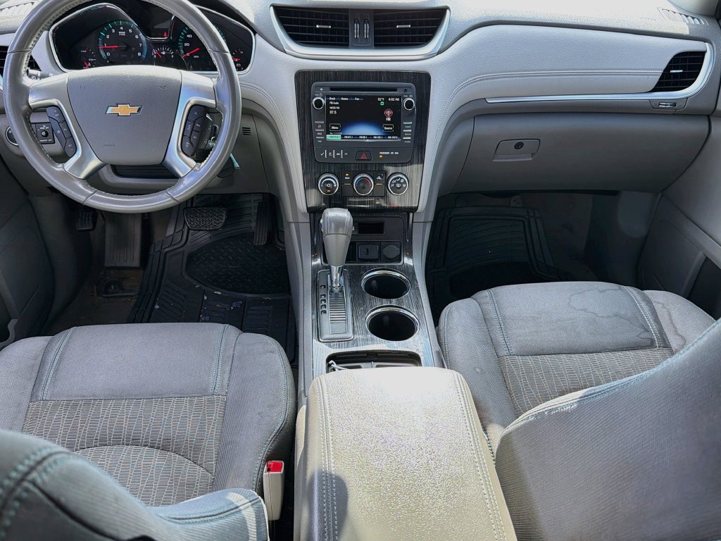 Used 2016 Chevrolet Traverse LT FWD image 39