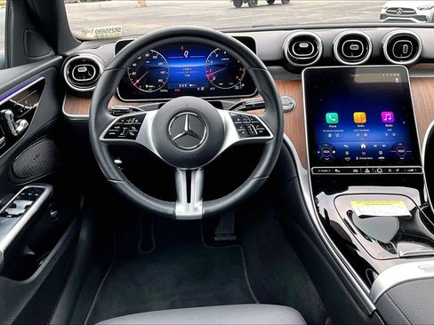 Certified 2025 Mercedes-Benz C 300 4MATIC Sedan image 5