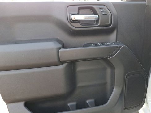 Used 2023 Chevrolet Silverado 1500 Custom image 21
