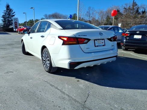 Certified 2023 Nissan Altima 2.5 SV image 7