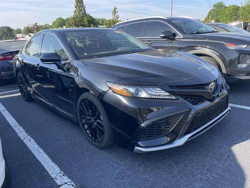 Used 2023 Toyota Camry XSE w/ Navigation Package FWD image 1