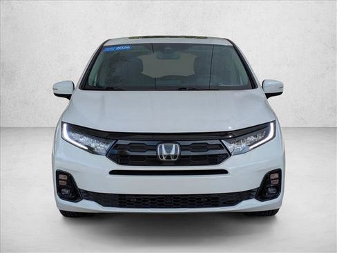 Used 2026 Honda Odyssey Elite image 2