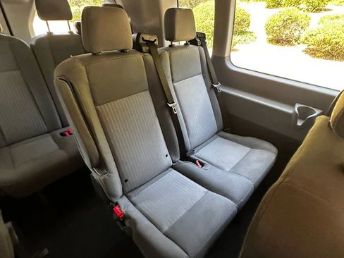 Used 2018 Ford Transit 350 XLT RWD image 27