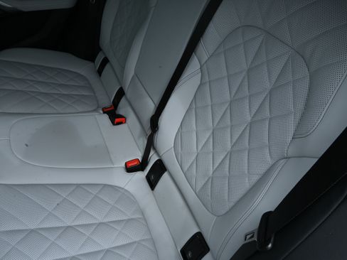 Certified 2026 BMW X6 M60i AWD/4WD image 15