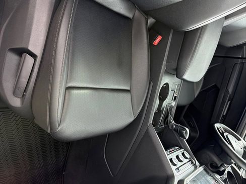 Used 2019 Volkswagen Atlas SE image 25