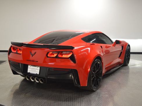 Used 2018 Chevrolet Corvette Grand Sport RWD image 5