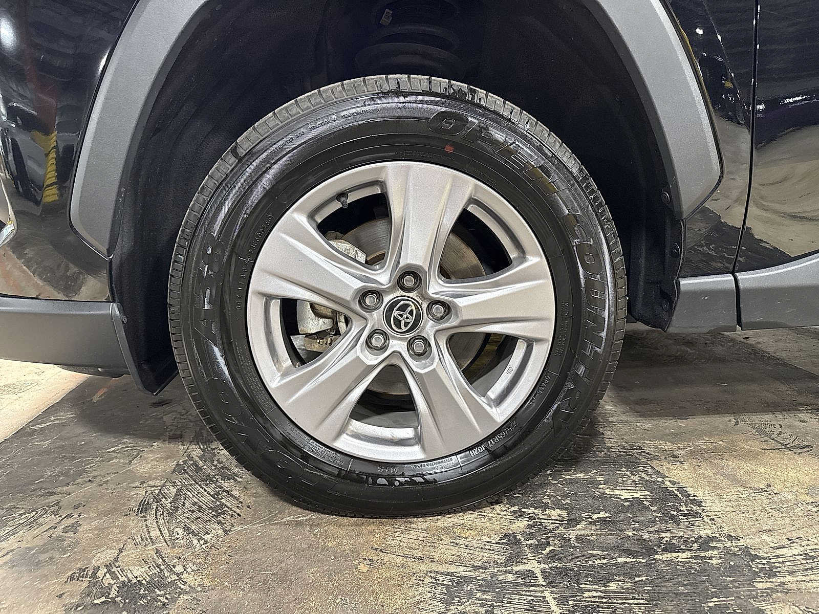 Certified 2025 Toyota RAV4 XLE AWD/4WD image 10