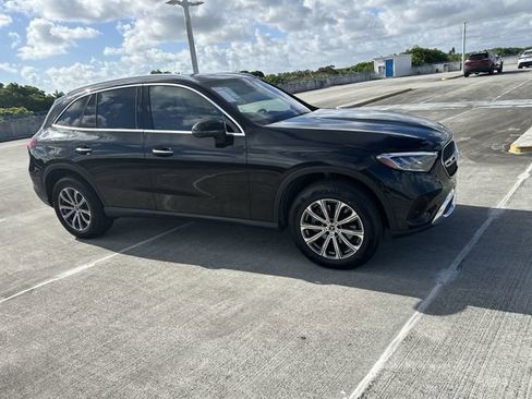 Used 2023 Mercedes-Benz GLC 300 image 17