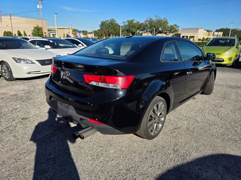 Used 2012 Kia Forte Koup SX w/ Tech Pkg image 7