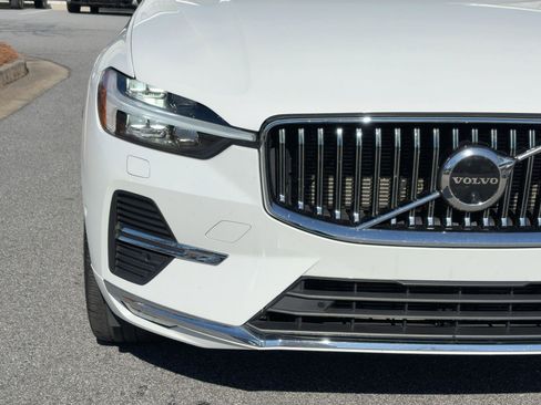 Used 2023 Volvo XC60 B5 Ultimate w/ Protection Package Premier image 10