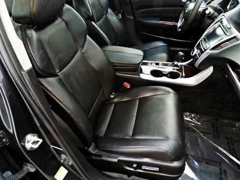 Used 2015 Acura TLX w/ Technology Package FWD image 14