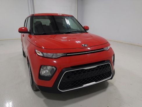 Used 2021 Kia Soul LX image 14