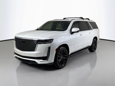 Used 2024 Cadillac Escalade ESV Premium Luxury w/ Performance Package AWD/4WD image 10