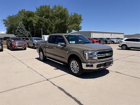 Used 2025 Ford F150 Lariat w/ Equipment Group 501A Mid AWD/4WD image 1
