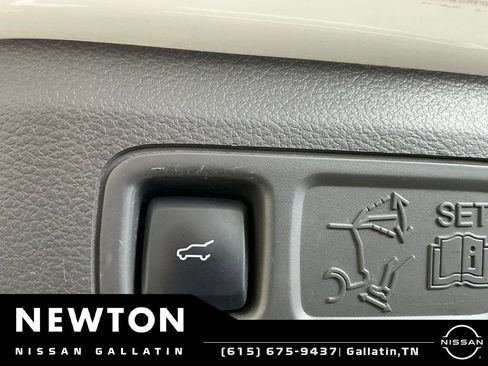 Used 2021 Ford Expedition XLT AWD/4WD image 31