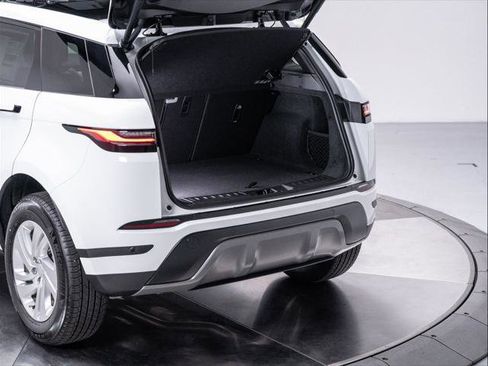 New 2026 Land Rover Range Rover Evoque S image 30