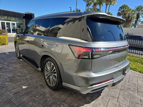 Certified 2025 INFINITI QX80 Sensory image 7