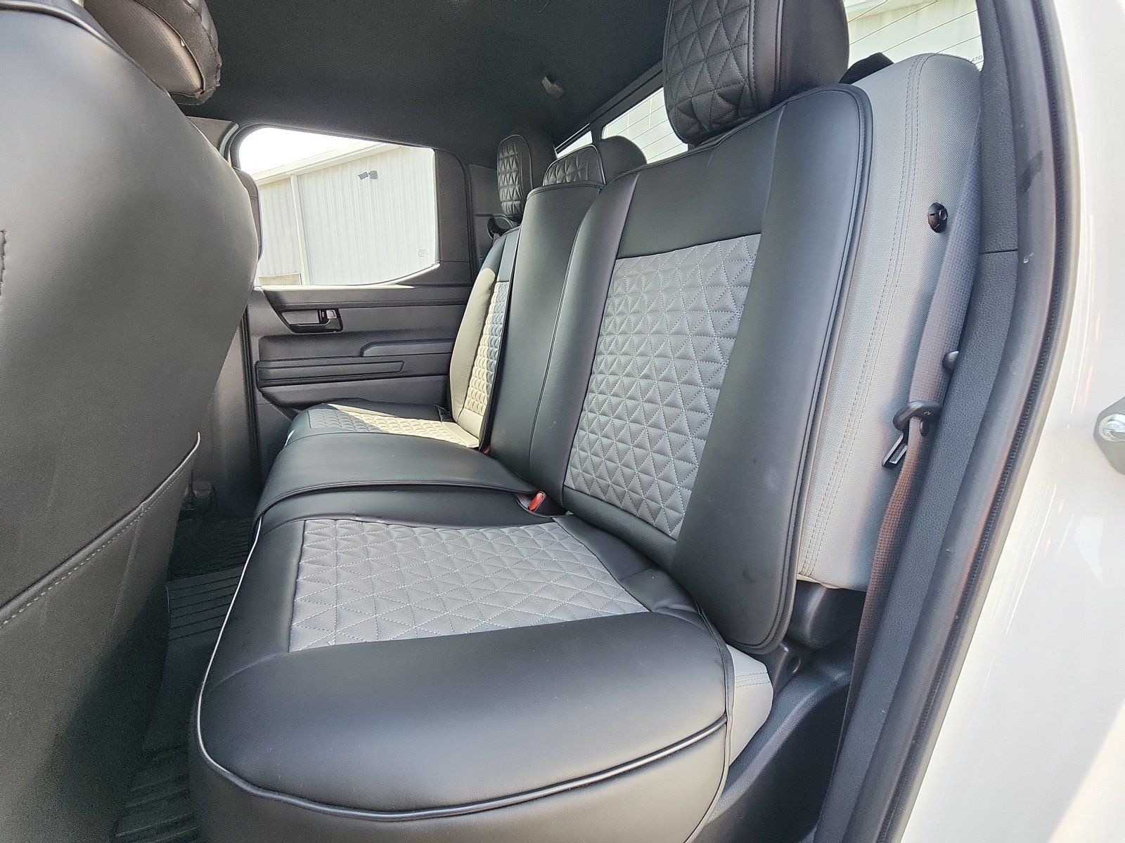 Used 2024 Toyota Tacoma SR5 AWD/4WD image 22