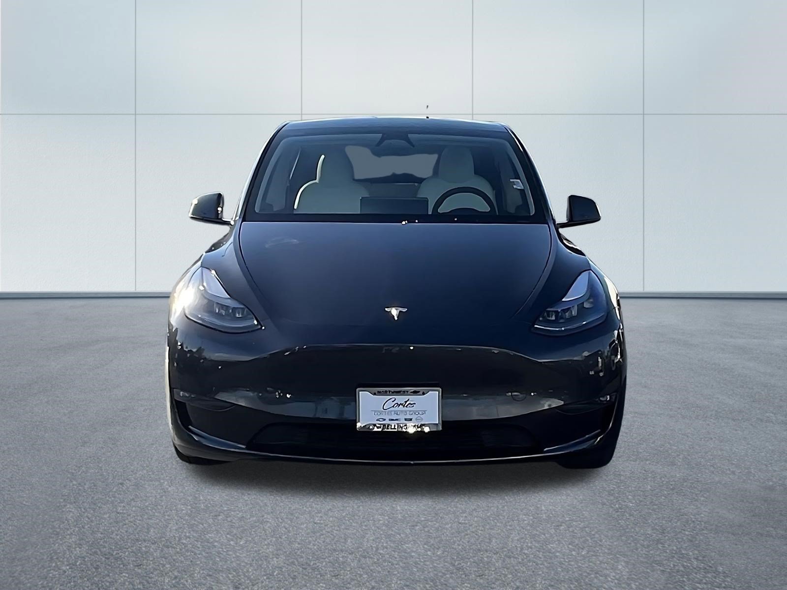 Used 2025 Tesla Model Y Performance AWD/4WD image 2