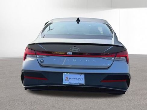 New 2026 Hyundai Elantra Sport image 8