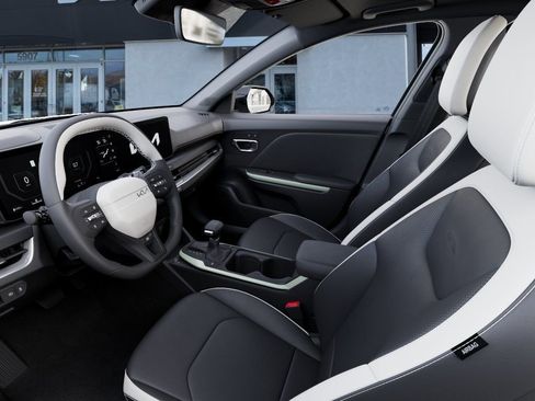 New 2026 Kia K4 GT-Line image 17