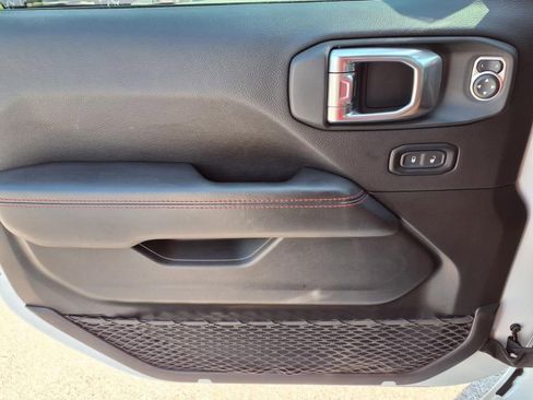 Used 2021 Jeep Wrangler Unlimited Rubicon image 26