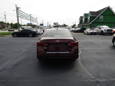 Used 2023 Nissan Altima 2.5 SL AWD/4WD image 6