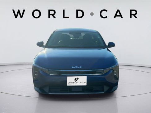 Certified 2025 Kia K4 EX image 4