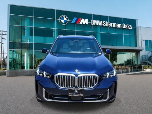 Used 2026 BMW X5 sDrive40i RWD image 2